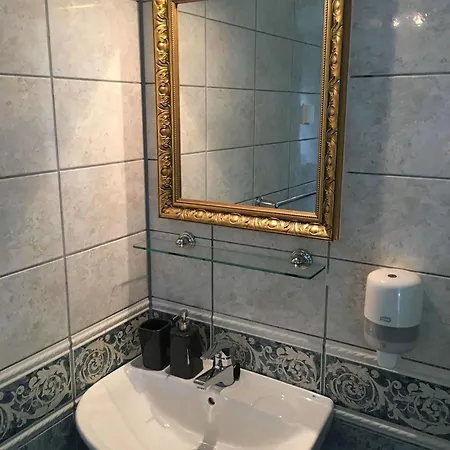 Charlottenlund Gjestehus *